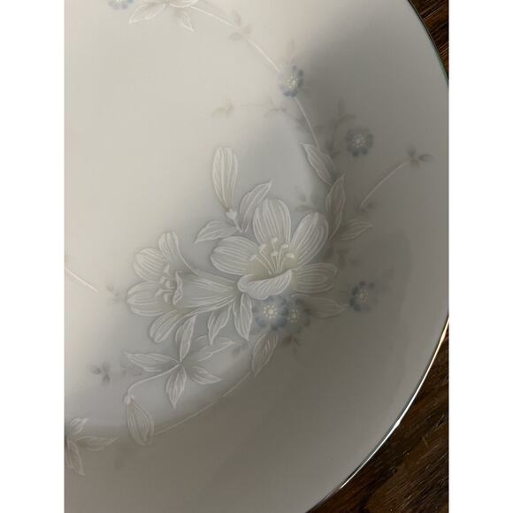 (4) Noritake 3132 Cache Pot Salad Plates Pale Pastel Florals Platinum Trim RARE - Picture 4 of 6